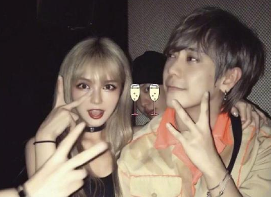 主动找罗志祥好友合影蹭热度？周扬青晒截图否认