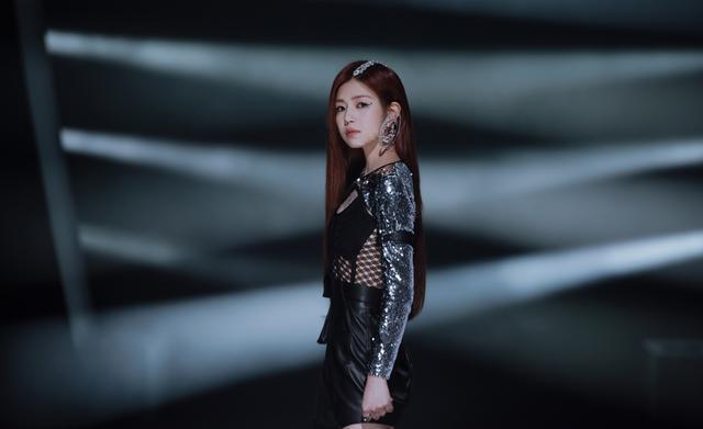 陈妍希国风大片新鲜出炉 三公舞蹈能力提升变身SHERO