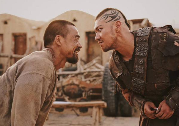 《疯狂的拳头》热映，力上加力巩金悦表现抢眼