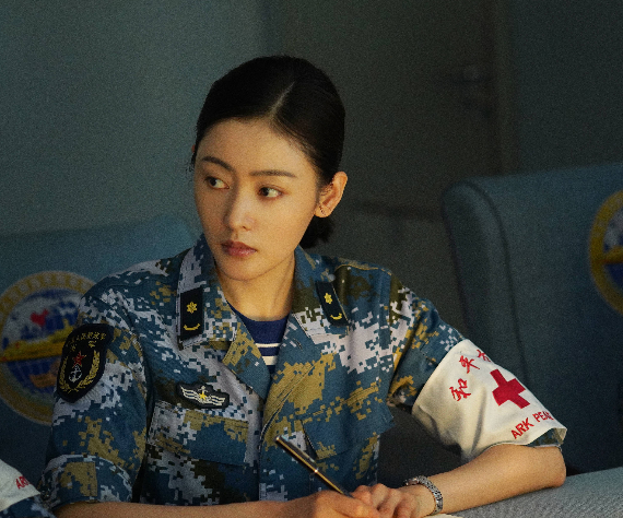 张天爱《和平之舟》 一场漫画式演技的出走计划