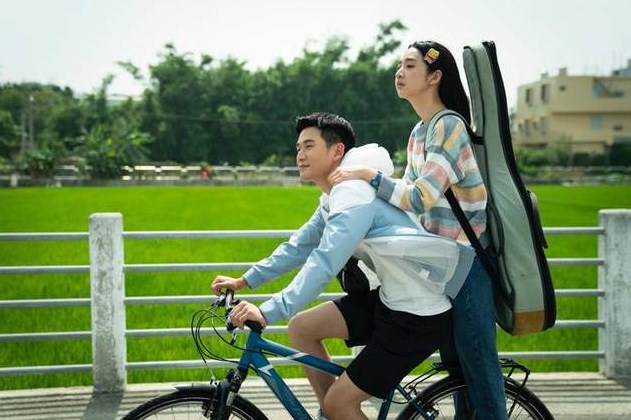 校园爱情电影《我吃了那男孩一整年的早餐》宋柏纬为电影创作插曲