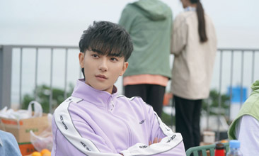 黄子韬《才不要和老板谈恋爱》热播 陆询双重人设反差实力圈粉