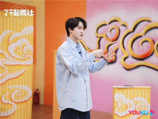 王霏霏被队员当面“挑衅” 《了不起！舞社》进入汇报演出倒计时