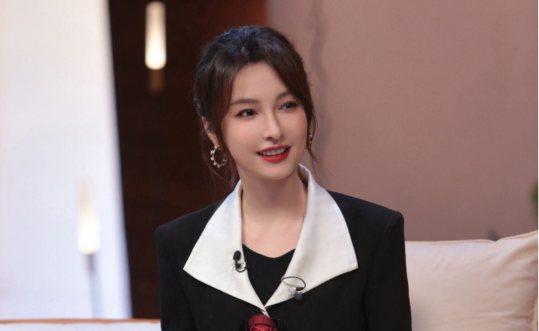 吴昕发文告别《春日迟迟再出发》 希望大家收获勇敢与快乐