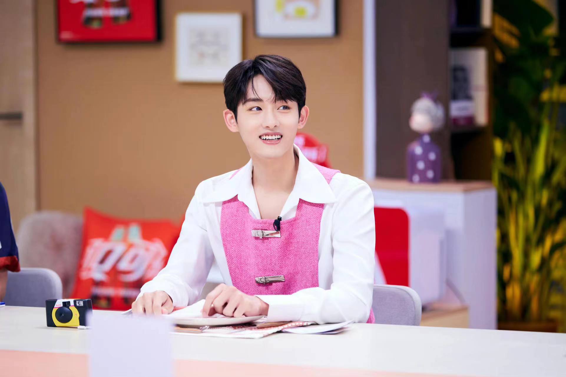 董思成《是很熟的味道呀》正在热播 美食亲情畅聊不停