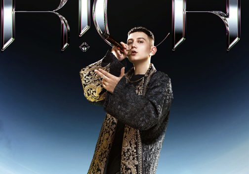 艾热AIR巨星气场!范思哲大片释出 世界杯选《千里万里》作BGM