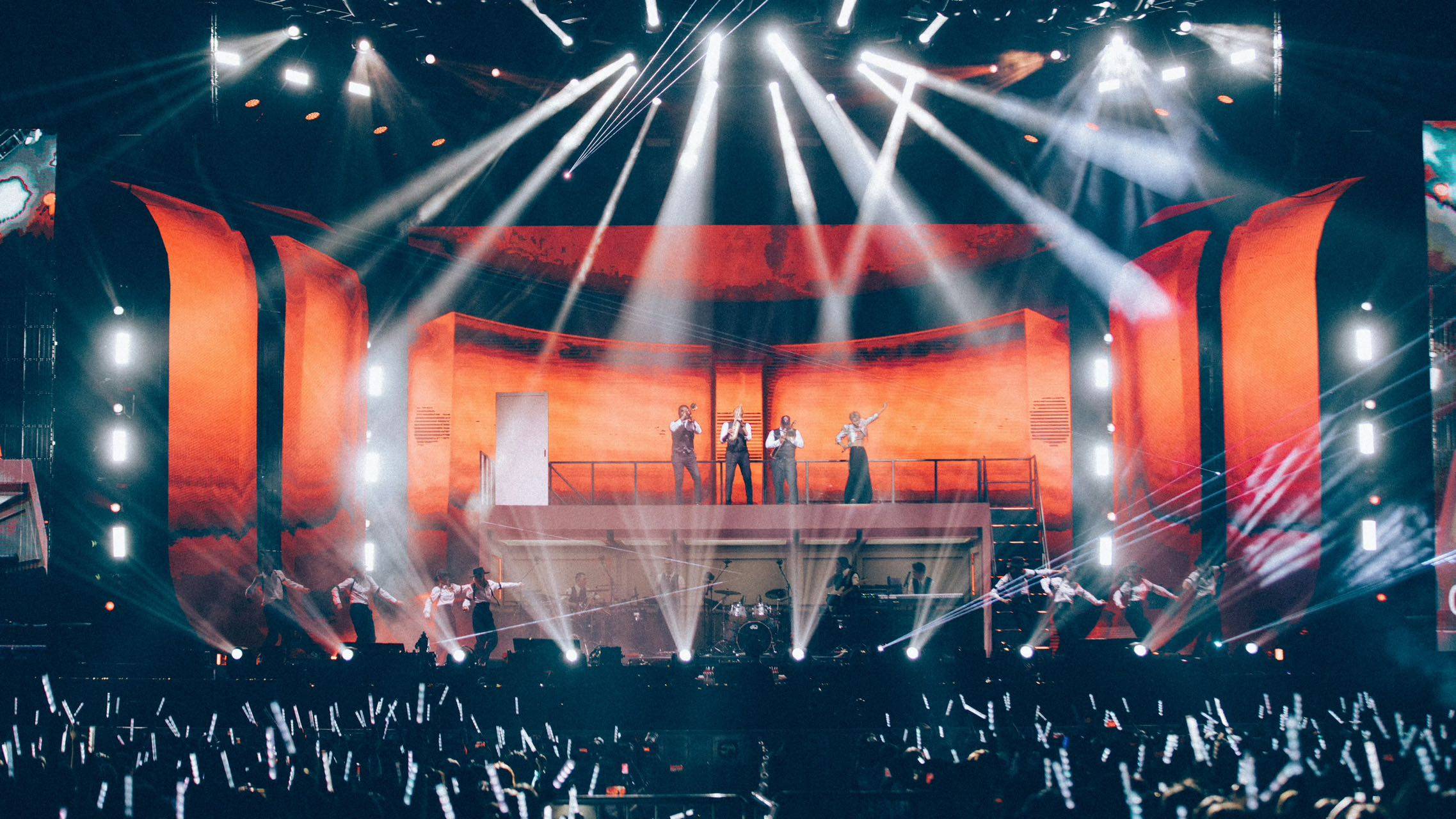 刘雨昕2023巡演首站广州圆满落幕 “舞台王者”彰显独特风范