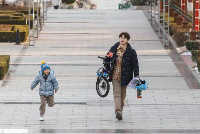 《爸爸当家3》武艺照顾孩子测146次体温，杨永聪惊现“天花板”级情绪稳定操作