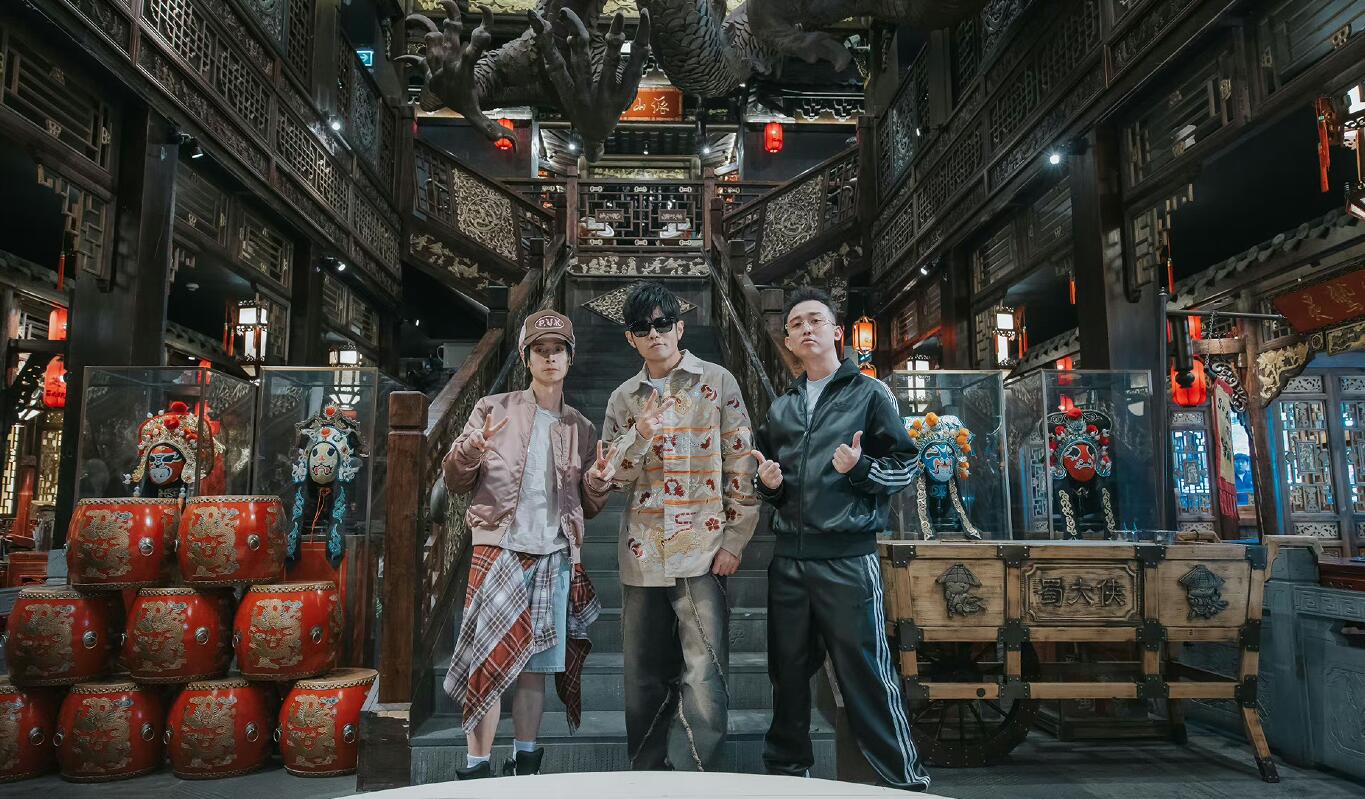 全明星阵容曝光 种梦音乐D.M.G首档说唱综艺《说唱梦工厂》引热议